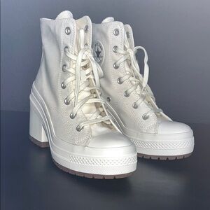 Converse White Lace Up Boots with Platform Sole